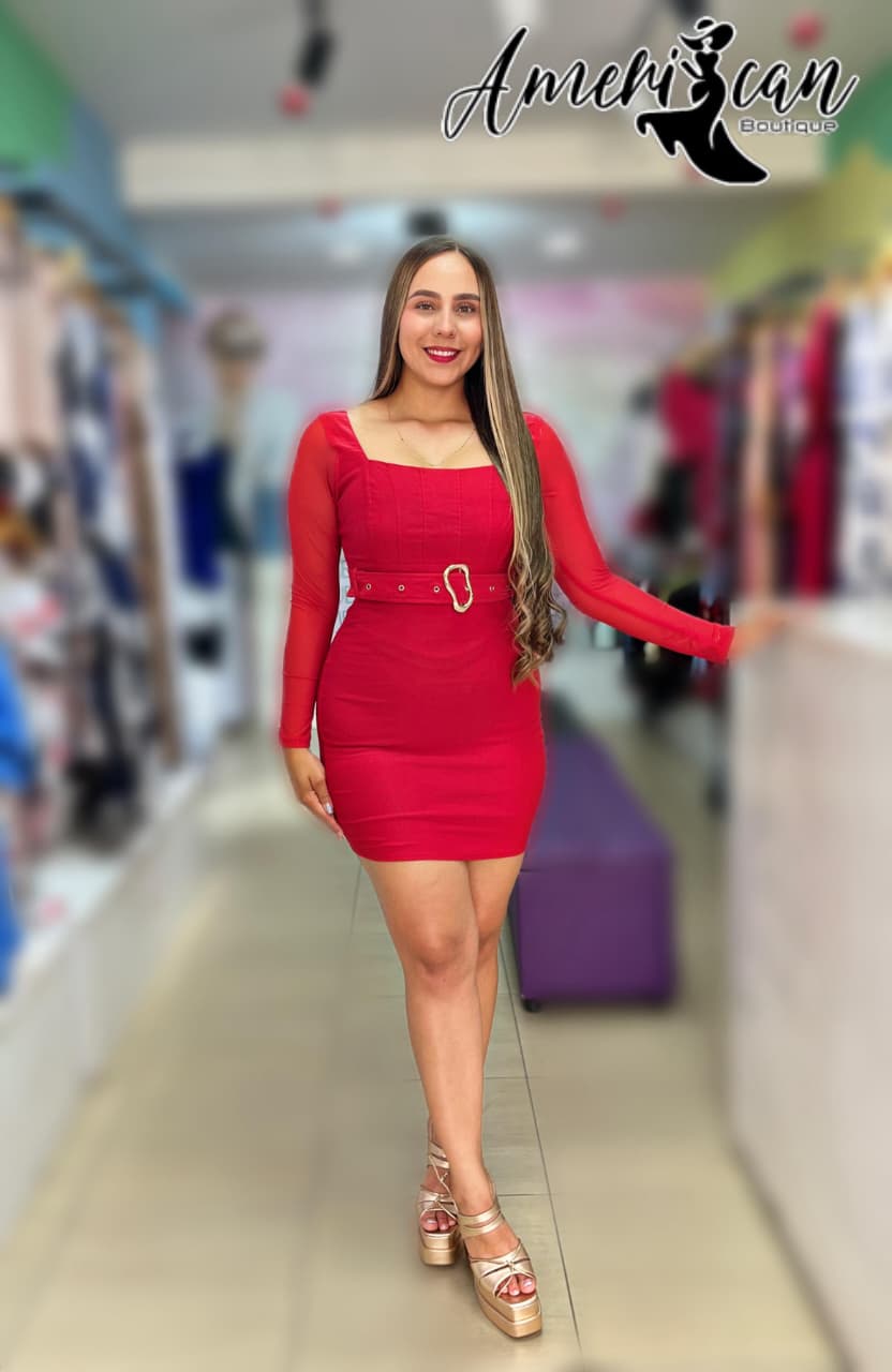 VESTIDO CORTO ROJO CON MANGAS